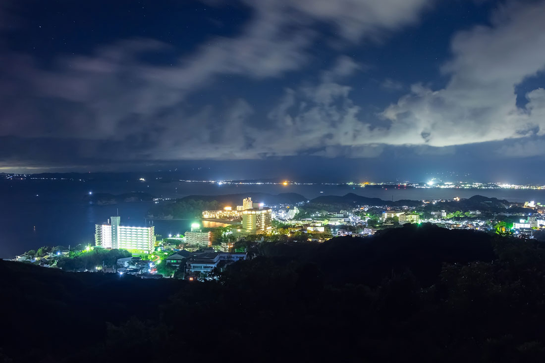 平草原展望台からの夜景
